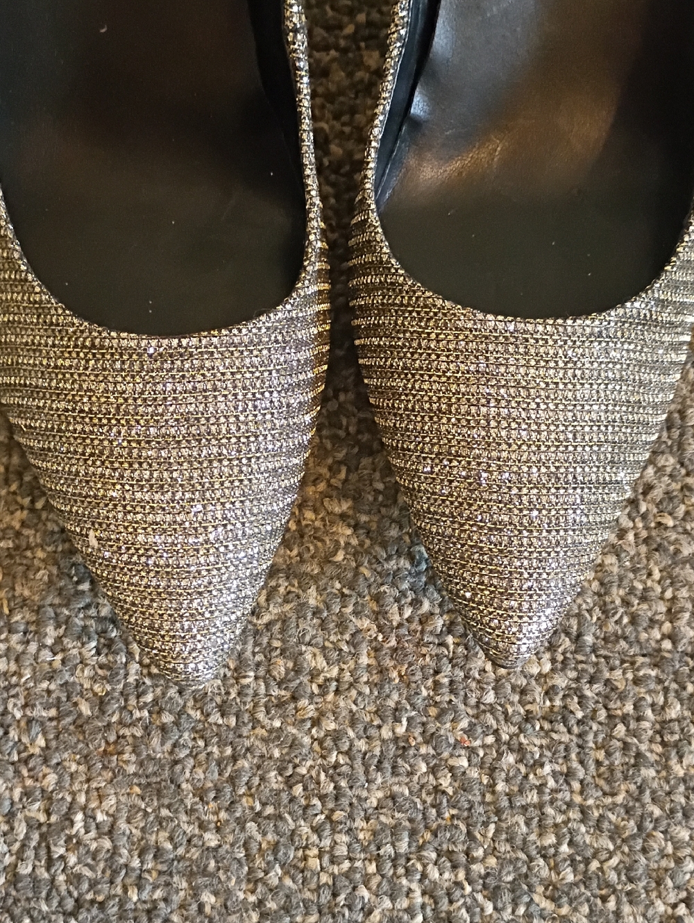 Michael Kors Sparkling Silver Pointed-Toe Women's FLEX Pumps Size 7 - Picture 7 of 7